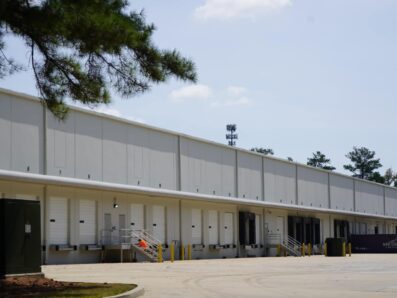 PCT Janitorial - Commercial property exterior with loading docks in Kennesaw GA PCT Janitorial - Commercial property exterior with loading docks in Kennesaw GA